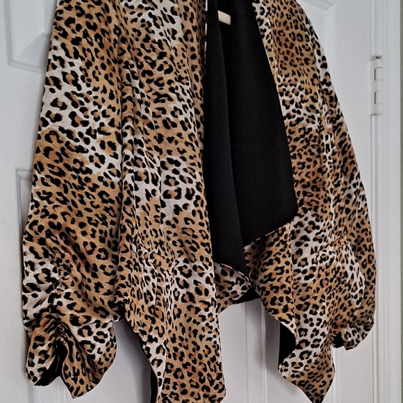 top/accessories - Picture 4 of 5